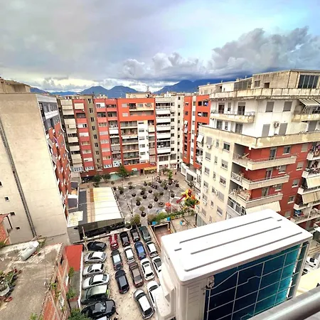 Nea Apartment *